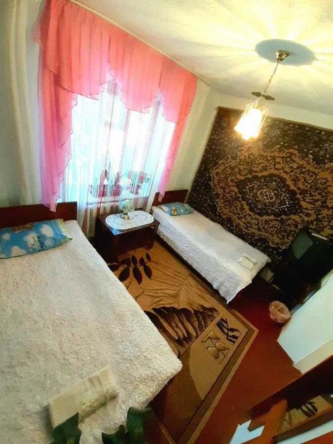 Guesthouse Kishimzhan Talas Exterior foto
