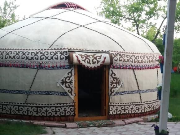 Guesthouse Kishimzhan Talas Exterior foto